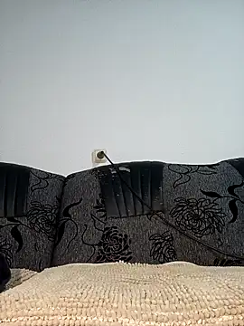 mayk18cm online show from December 2024 02:12:02 AM