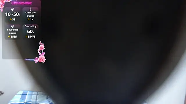 Snapshot of blue_violette_ chatting on December 2024 04:26:01 PM blue violette  online show from December 2024 04:26:01 PM