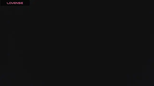 Snapshot of blue_violette_ chatting on October 2025 07:33:01 PM blue violette  online show from October 2025 07:33:01 PM