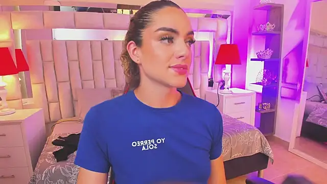 mariiahneedles online show from March 2025 04:10:01 AM