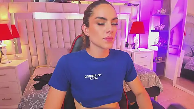 mariiahneedles online show from March 2025 07:15:01 AM