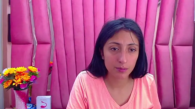 Snapshot of Cameron_cutte chatting on December 2024 02:54:01 AM Cameron cutte online show from December 2024 02:54:01 AM