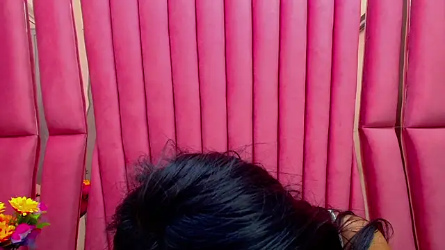 Snapshot of Cameron_cutte chatting on December 2024 06:45:02 AM Cameron cutte online show from December 2024 06:45:02 AM