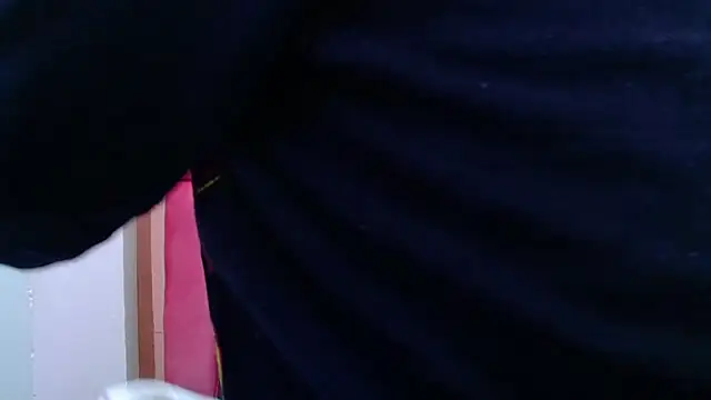 Snapshot of Cameron_cutte chatting on January 2025 06:49:02 AM Cameron cutte online show from January 2025 06:49:02 AM