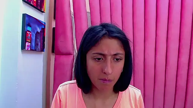 Snapshot of Cameron_cutte chatting on January 2025 10:28:01 AM Cameron cutte online show from January 2025 10:28:01 AM