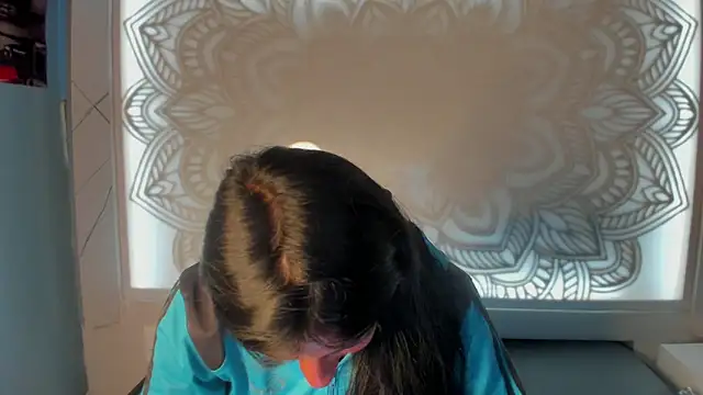 Snapshot of Cameron_cutte chatting on February 2025 02:55:02 AM Cameron cutte online show from February 2025 02:55:02 AM