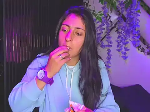 Cameron cutte online show from December 2025 03:24:02 AM