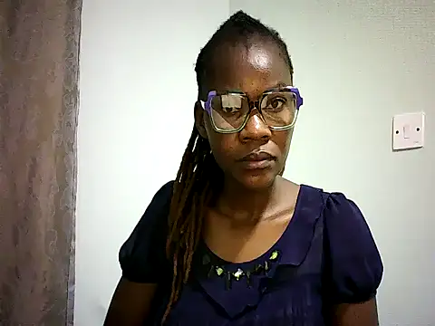 Pierra77 online show from November 2025 12:44:02 AM