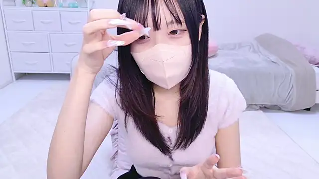 Suzu ch xx online show from February 2025 07:05:02 PM