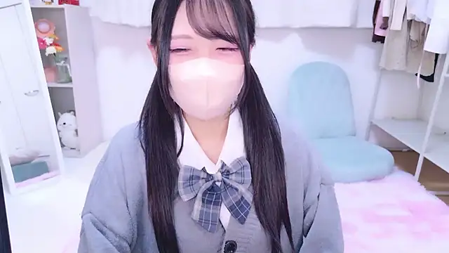 Suzu ch xx online show from January 2026 01:17:02 PM