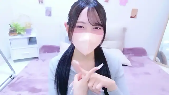 Snapshot of Suzu_ch_xx chatting on June 2026 01:36:01 PM Suzu ch xx online show from June 2026 01:36:01 PM