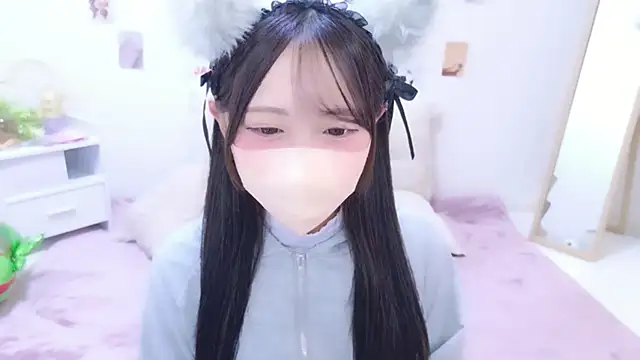 Snapshot of Suzu_ch_xx chatting on June 2026 02:05:01 PM Suzu ch xx online show from June 2026 02:05:01 PM