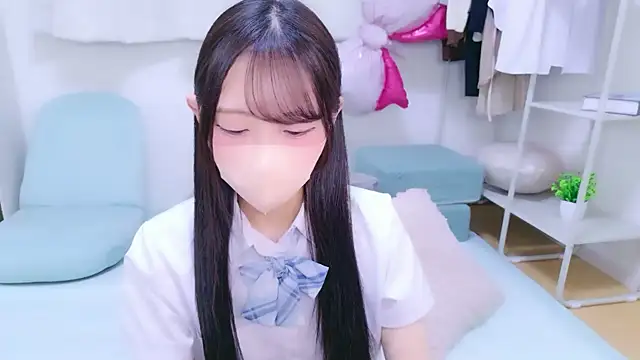 Snapshot of Suzu_ch_xx chatting on June 2026 09:27:01 PM Suzu ch xx online show from June 2026 09:27:01 PM