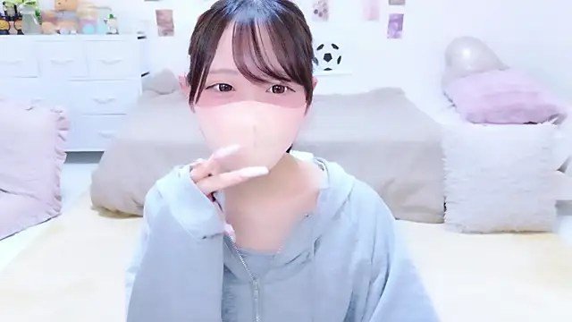 Snapshot of Suzu_ch_xx chatting on July 2026 04:55:02 PM Suzu ch xx online show from July 2026 04:55:02 PM