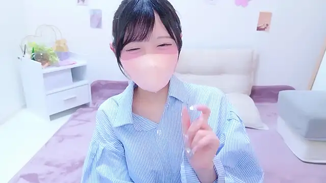 Snapshot of Suzu_ch_xx chatting on August 2026 01:35:01 PM Suzu ch xx online show from August 2026 01:35:01 PM