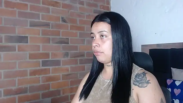 Snapshot of salome__hills1 chatting on April 2026 10:34:02 PM salome hills1 online show from April 2026 10:34:02 PM