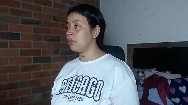 Snapshot of salome__hills1 chatting on April 2026 11:24:02 PM salome hills1 online show from April 2026 11:24:02 PM