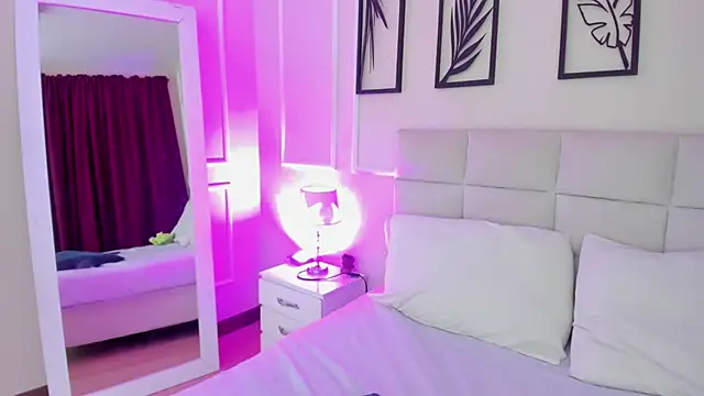 Alisa  walker online show from February 2025 07:10:02 PM