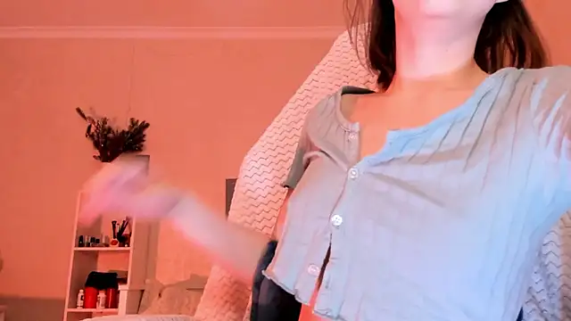 Snapshot of Britney_Ross chatting on March 2026 02:41:01 AM Britney Ross online show from March 2026 02:41:01 AM