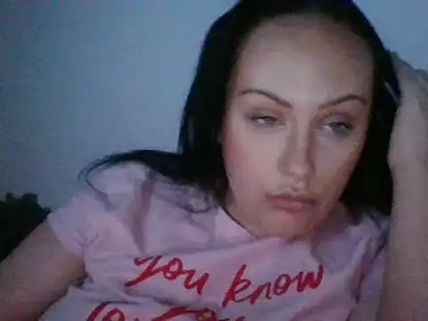 Snapshot of CurvyQueen2023 chatting on January 2025 05:20:01 PM CurvyQueen2023 online show from January 2025 05:20:01 PM