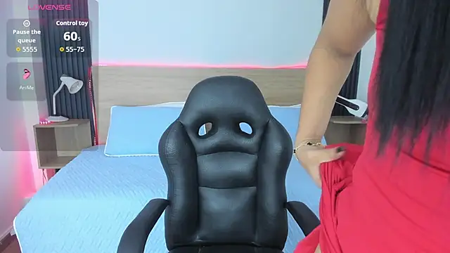 Chiqui milk  online show from September 2025 07:16:01 PM