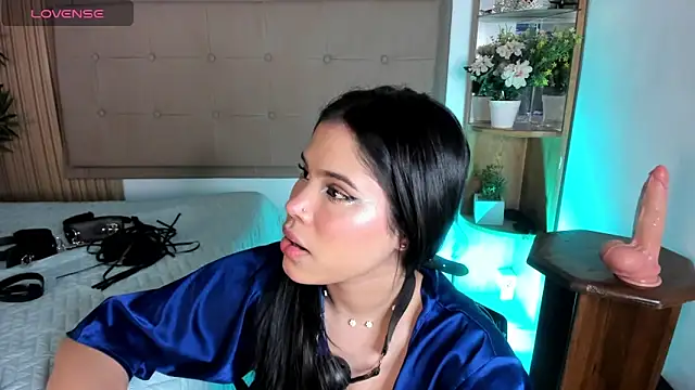 Snapshot of Natasha__Sccott chatting on January 2025 08:15:02 PM Natasha Sccott online show from January 2025 08:15:02 PM