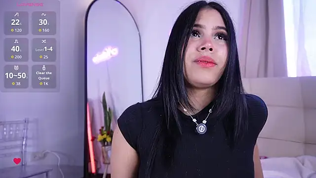 Snapshot of Natasha__Sccott chatting on November 2025 07:13:01 PM Natasha Sccott online show from November 2025 07:13:01 PM