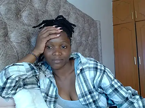 Snapshot of Naughty_Girl17 chatting on January 2026 10:31:02 AM Naughty Girl17 online show from January 2026 10:31:02 AM