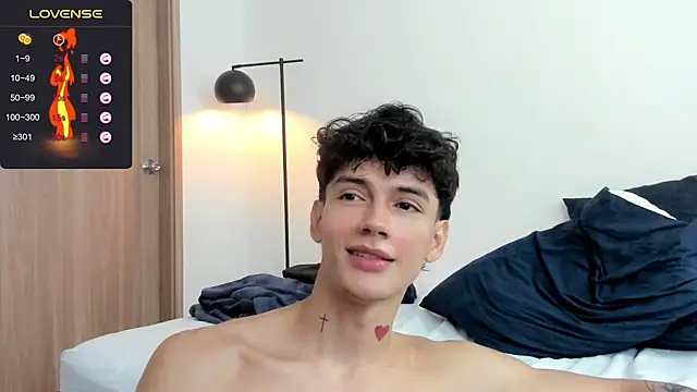 Snapshot of badboy_one_ chatting on February 2025 01:27:01 PM badboy one online show from February 2025 01:27:01 PM