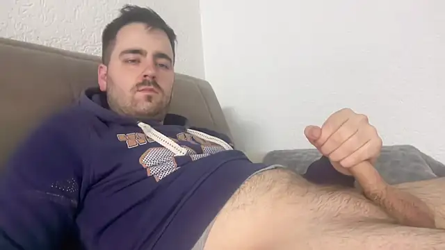 Snapshot of Horny00boy0 chatting on May 2026 11:54:02 PM Horny00boy0 online show from May 2026 11:54:02 PM