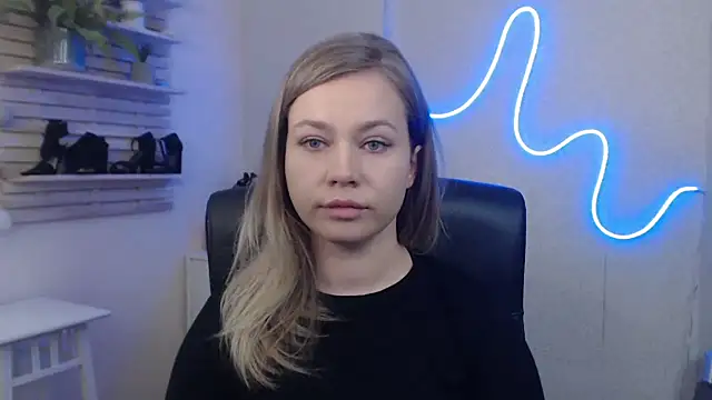 holly xglam online show from January 2025 09:35:01 AM