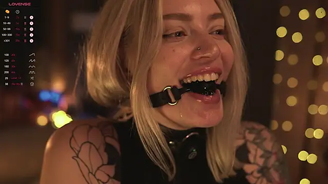 LinaKinky online show from January 2025 04:22:02 PM