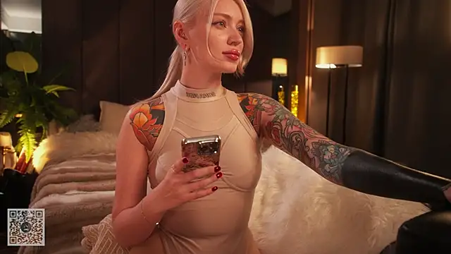 LinaKinky online show from November 2025 03:26:02 PM