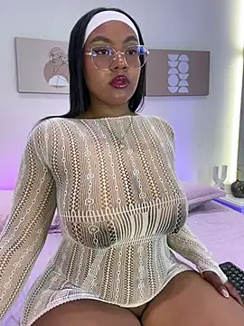 Snapshot of Esmeralda_Duarte chatting on March 2026 04:06:02 AM Esmeralda Duarte online show from March 2026 04:06:02 AM