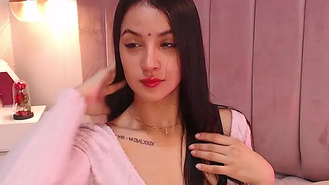 LeenaBrown online show from April 2026 01:41:02 PM