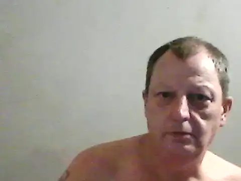 Snapshot of chubbybear2cum chatting on December 2024 11:56:02 PM chubbybear2cum online show from December 2024 11:56:02 PM