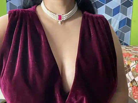 Aishwarya 101  online show from February 2025 03:04:01 PM