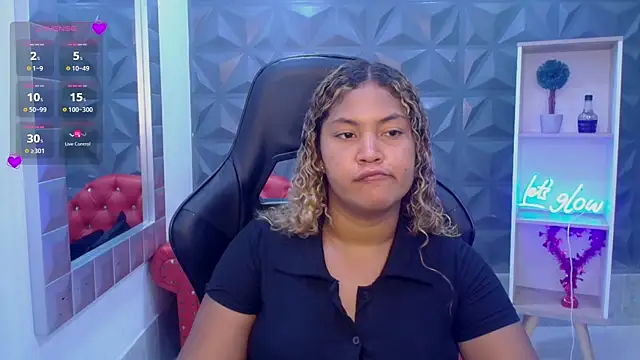 Cristal War online show from April 2026 10:59:01 PM