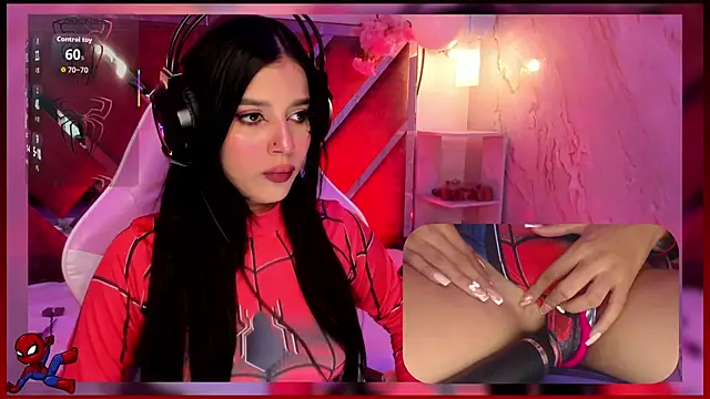 Snapshot of SweetieCloe_ chatting on October 2025 09:14:01 PM SweetieCloe online show from October 2025 09:14:01 PM