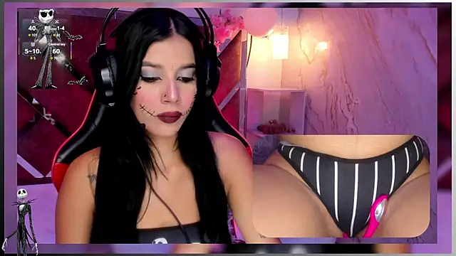 Snapshot of SweetieCloe_ chatting on October 2025 09:04:01 PM SweetieCloe online show from October 2025 09:04:01 PM