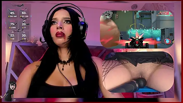 Snapshot of SweetieCloe_ chatting on October 2025 09:37:01 PM SweetieCloe online show from October 2025 09:37:01 PM