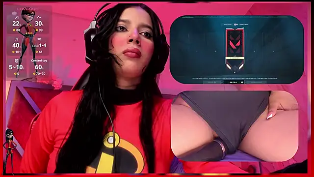 Snapshot of SweetieCloe_ chatting on October 2025 09:04:02 PM SweetieCloe online show from October 2025 09:04:02 PM