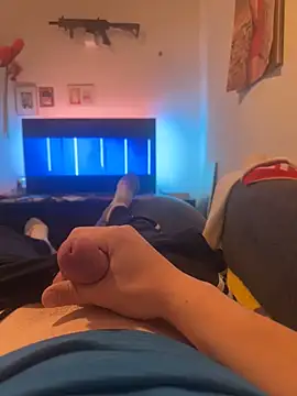 Snapshot of sollzii chatting on March 2025 10:38:01 PM sollzii online show from March 2025 10:38:01 PM