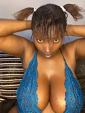 Snapshot of Naughty-sonia2 chatting on December 2024 11:15:01 AM Naughty-sonia2 online show from December 2024 11:15:01 AM