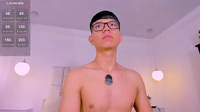 Snapshot of CodyTwink chatting on July 2026 01:34:02 PM CodyTwink online show from July 2026 01:34:02 PM