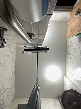 LunaWolfie143 online show from September 2025 02:00:02 AM