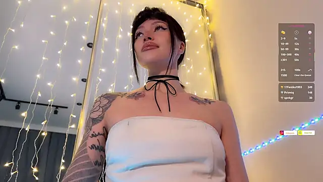 Snapshot of ellie_miu chatting on January 2026 09:31:02 PM ellie miu online show from January 2026 09:31:02 PM