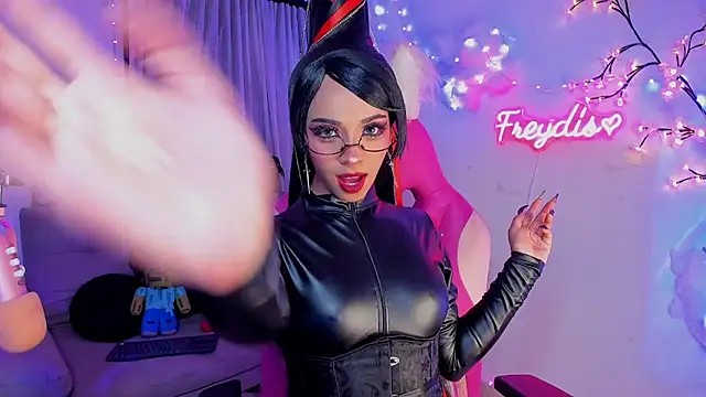 Snapshot of Miss_freydis chatting on May 2026 04:54:01 AM Miss freydis online show from May 2026 04:54:01 AM