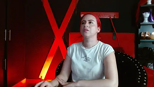 Naty slavedoll online show from March 2025 08:07:02 PM