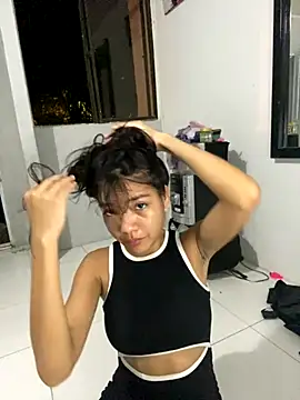 Snapshot of Boypolla11 chatting on September 2025 12:14:01 AM Boypolla11 online show from September 2025 12:14:01 AM